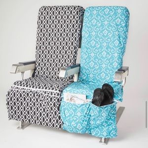 NIB 4 A Clean Getaway Airline Seat Cover